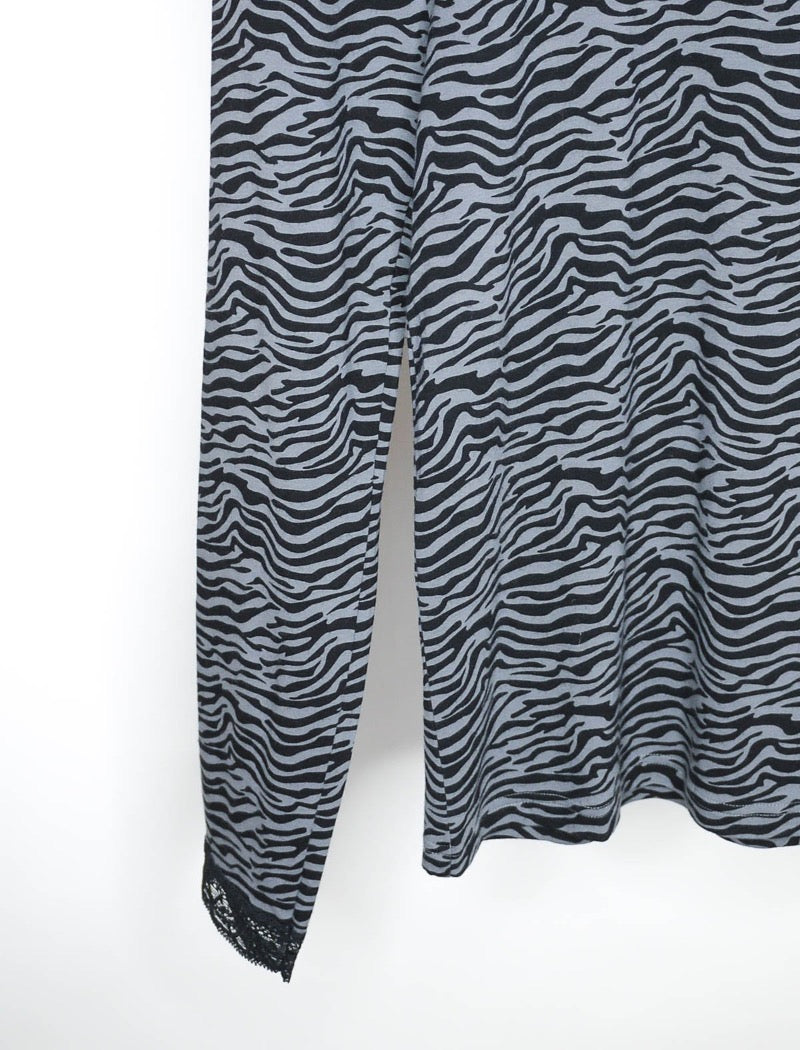 Grey & black animal print long sleeve stretch top