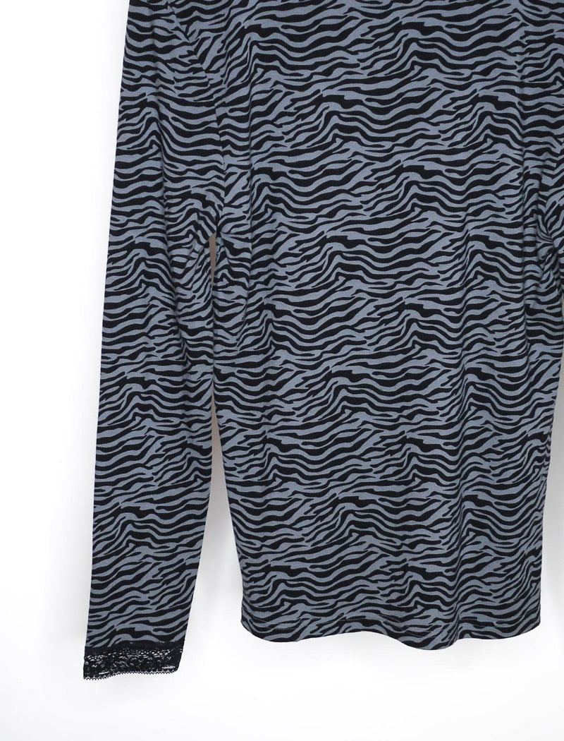 Grey & black animal print long sleeve stretch top