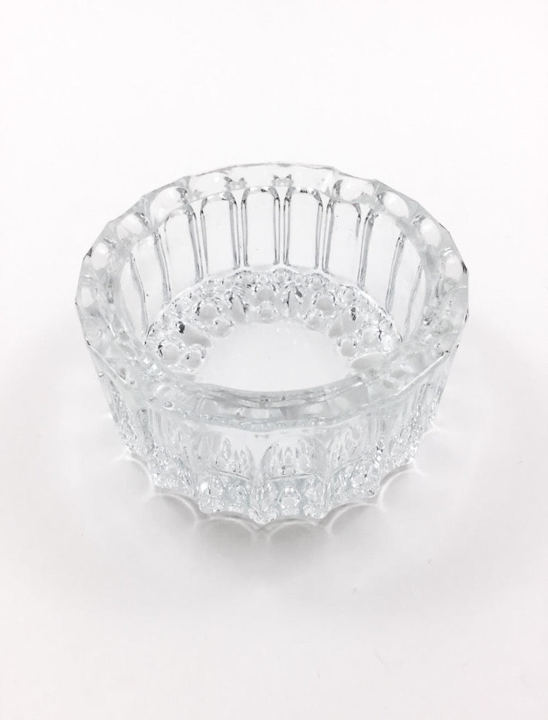 Vintage 80's clear glass decorative ashtray  