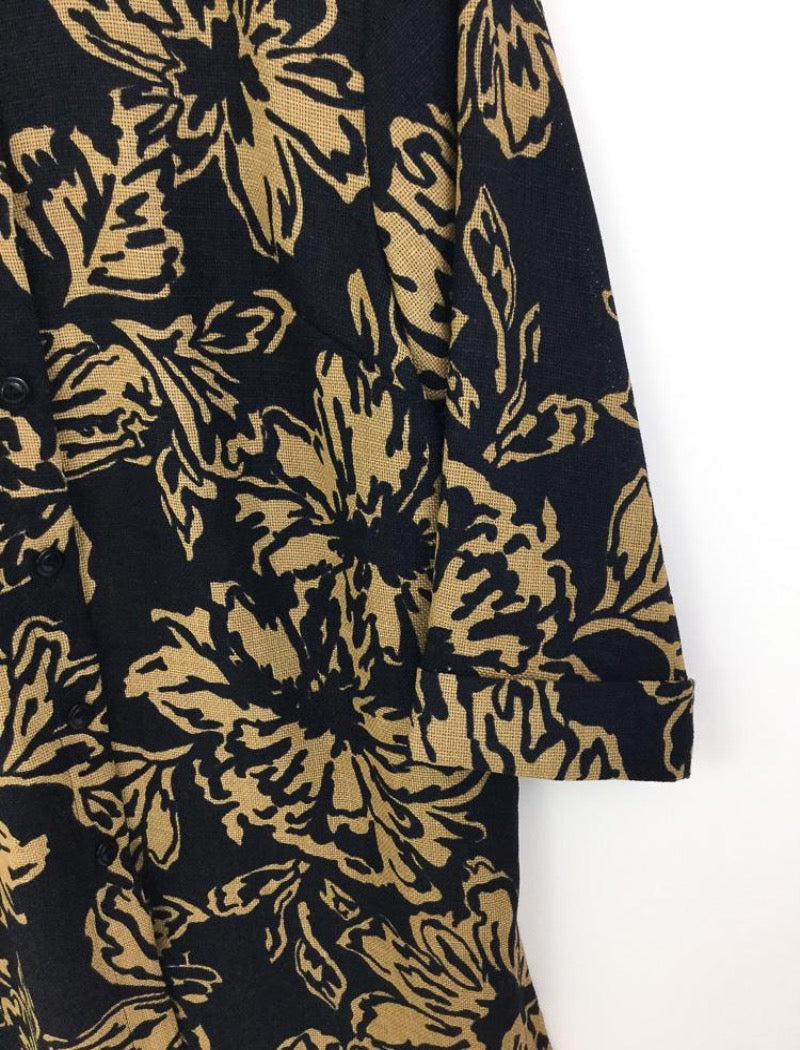 Floral print three quarter length sleeve shirt