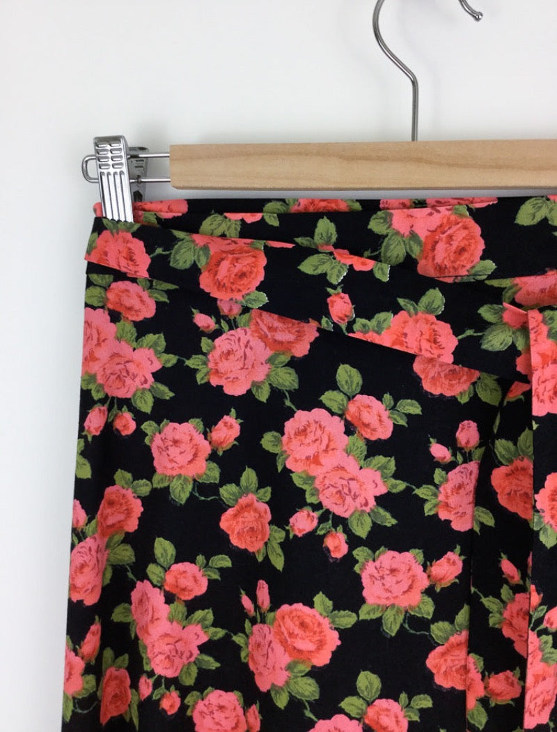 Vintage 90's floral wrap around skirt with sash tie, side pocket and red roses over black background