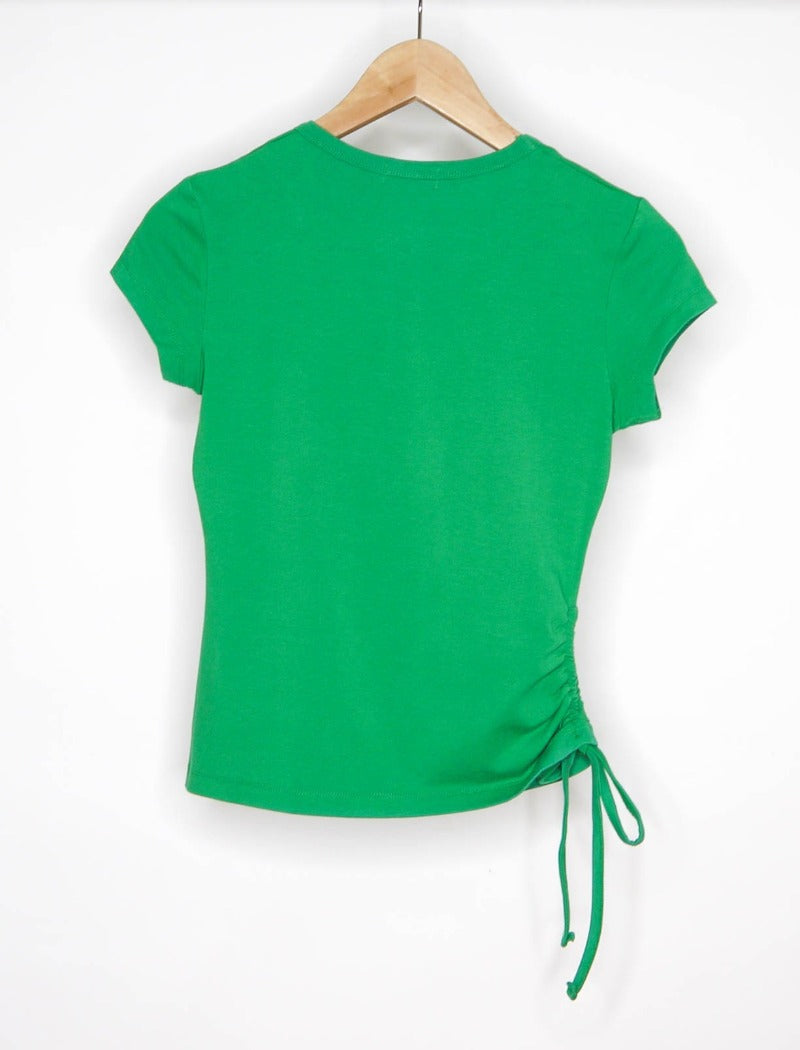 Green floral print applique t-shirt with side drawstring