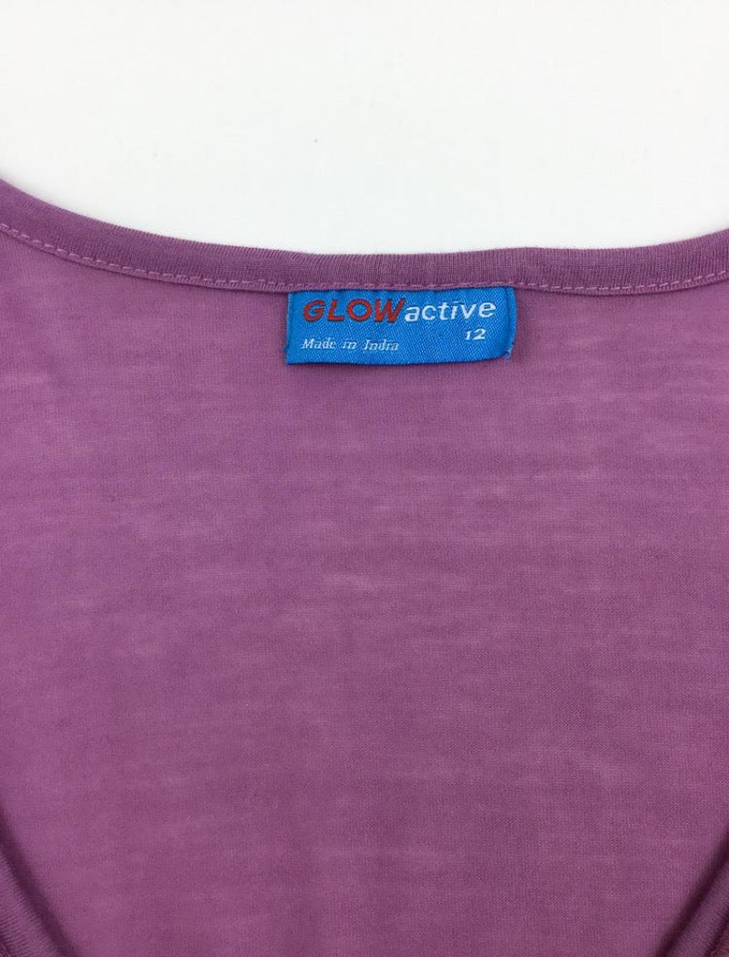 Lavender v-neck long sleeve lightweight stretch top