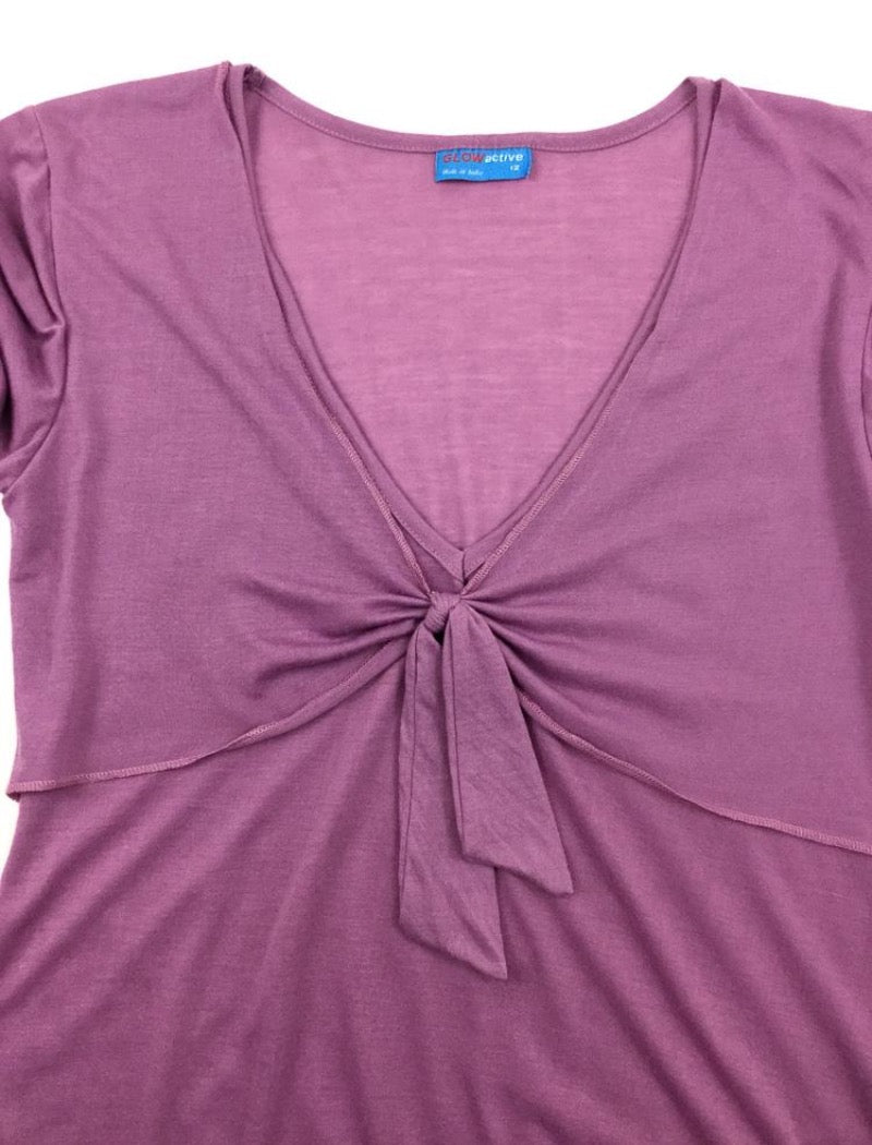 Lavender v-neck long sleeve lightweight stretch top